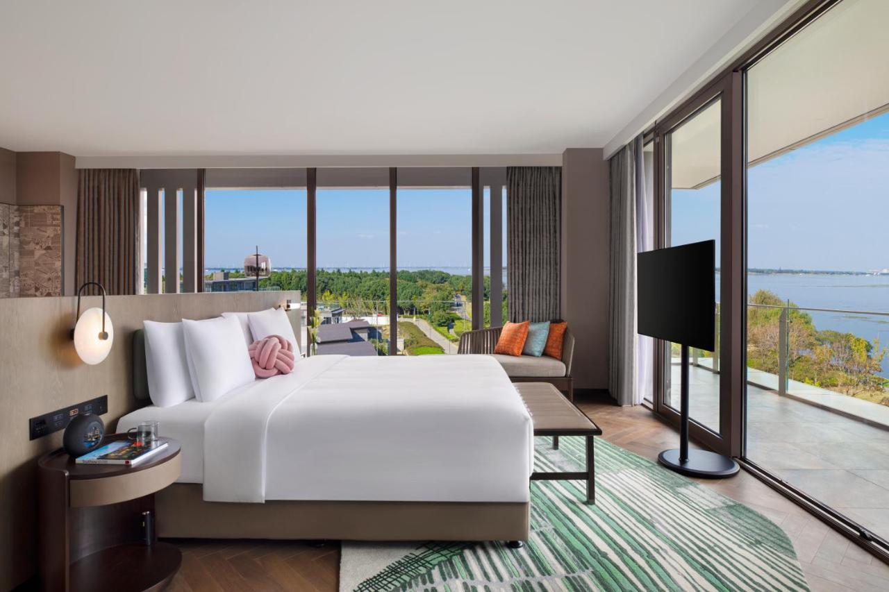 Hotel Indigo Suzhou Yangcheng Lake By Ihg Exteriör bild