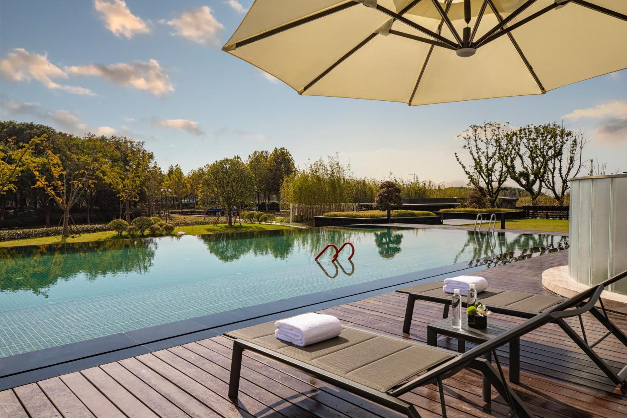 Hotel Indigo Suzhou Yangcheng Lake By Ihg Exteriör bild
