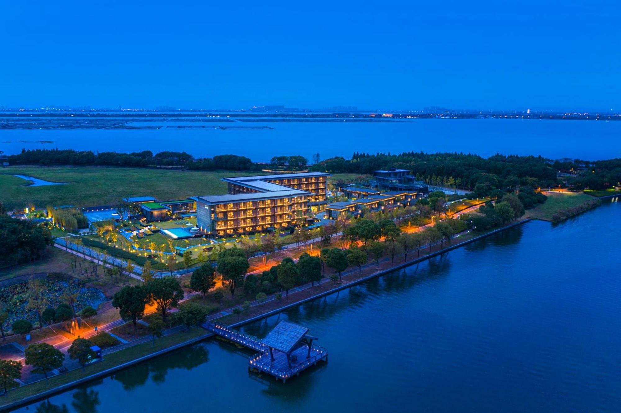 Hotel Indigo Suzhou Yangcheng Lake By Ihg Exteriör bild